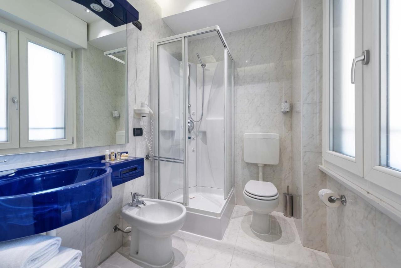 มัสติโน รูมส์ Hotel เวโรนา ภายนอก รูปภาพ